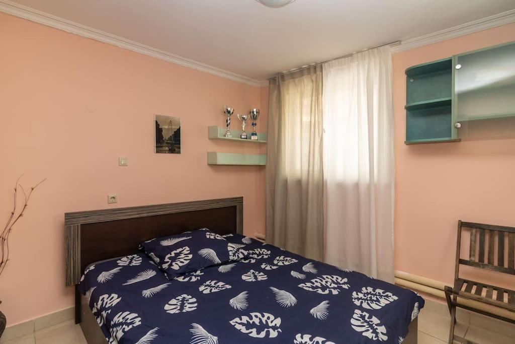 Charming Artistic Central Apartment Sofia Bagian luar foto